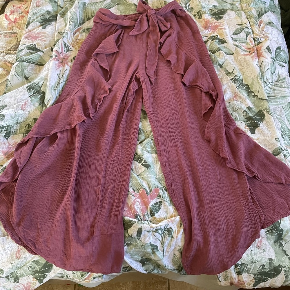 American Rag Comfy And Ruffle Style Pants